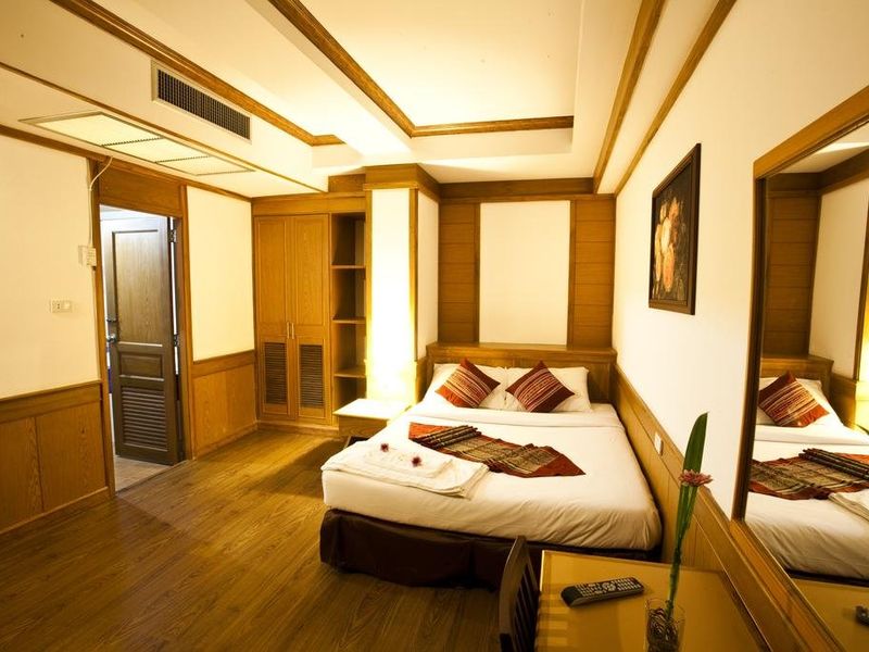 Hotel Photo 1