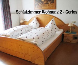 Ferienwohnung Ausblick Zillertal Hainzenberg Austria