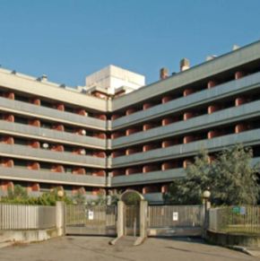 NearBy Hotel
