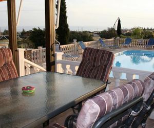 Villa Nichola Coral-Bay Cyprus