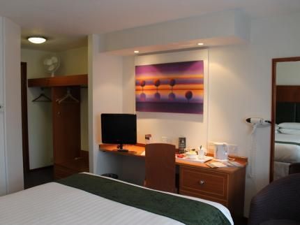 Hotel Photo 9
