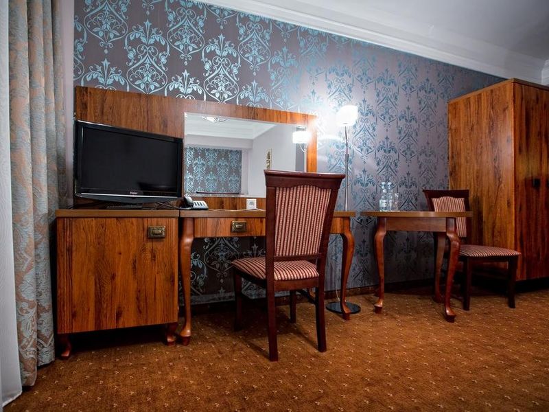 Hotel Photo 8