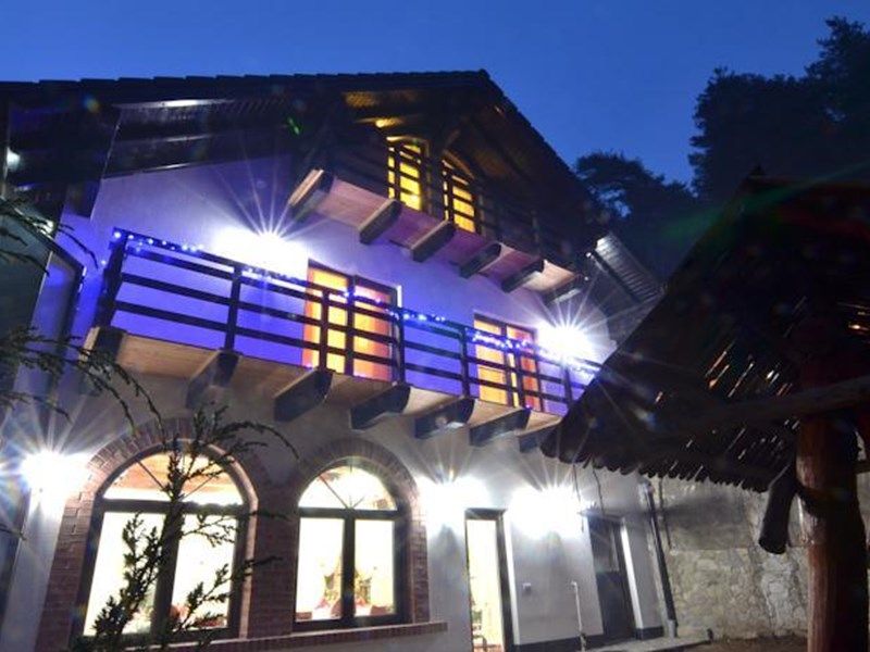 Hotel Photo 1