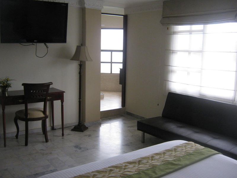 Hotel Photo 4