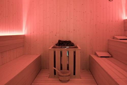 Hotel Photo 9