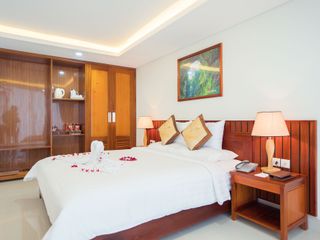 Фото отеля Vinh Hoang Hotel