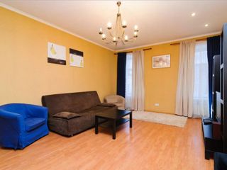 Апартаменты у Казанского собора