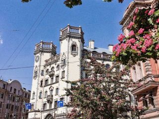 Аппартаменты у метро Петроградская