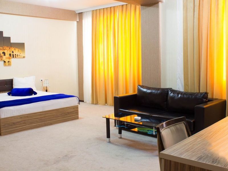 Hotel Photo 7