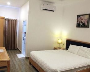 NearBy Hotel