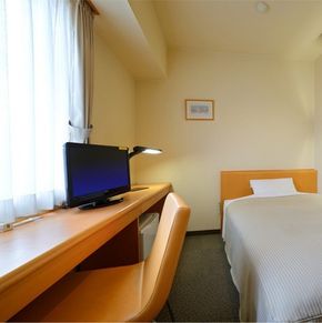 NearBy Hotel