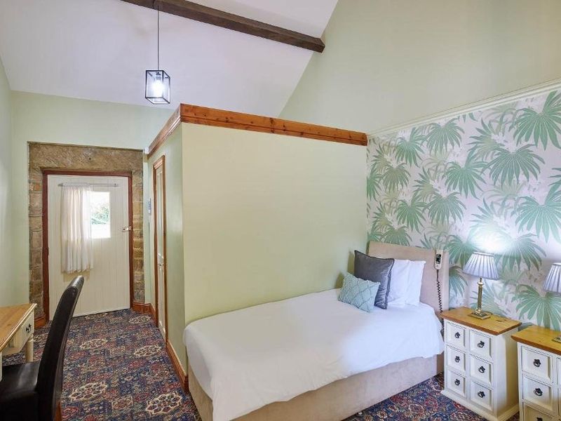 Hotel Photo 5