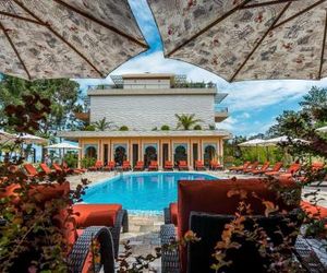 Luxury Oasis Apartment Chakva Georgia