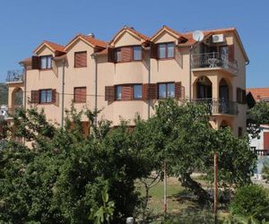 Apartments with a parking space Tribunj (Vodice) - 6223 Tribunj Croatia