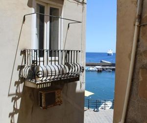 Casa vacanza U Curtigghiu Lipari Town Italy