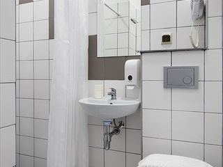 Станция S13 (Station Hotel S13)