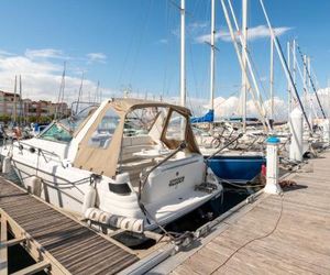 Boat Vedette Arlequin Gruissan France