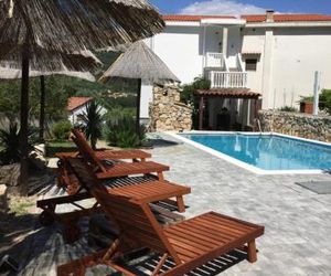 Apartments Nora & Lucija Baska Croatia