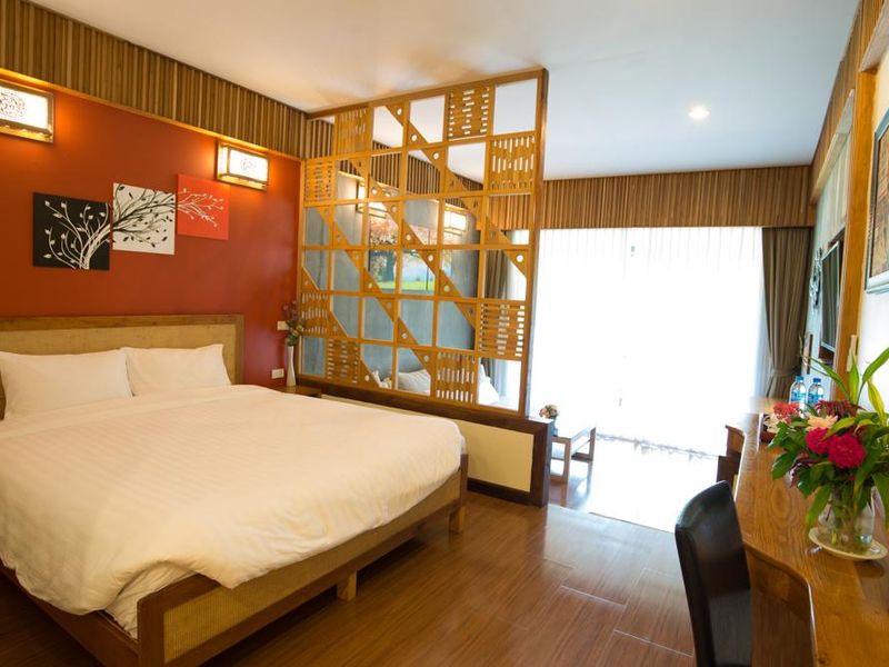 Hotel Photo 6