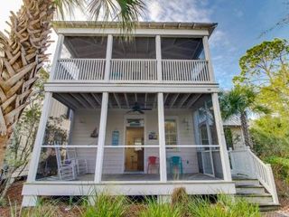 Фото отеля Barefoot Cottages #C56