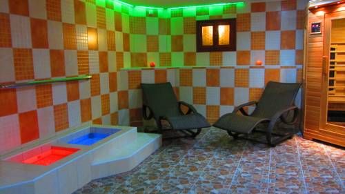 Hotel Photo 11