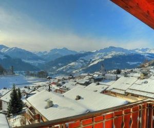 Casa Ansiel - 2.5 Zimmer Ferienwohnung am Sonnenhang von Falera Falera Switzerland