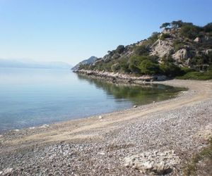 Marvelous house by the sea Loutraki Greece