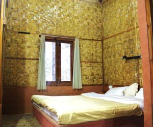 Chestnut Grove Himalayan Lodge Dharamgarh India