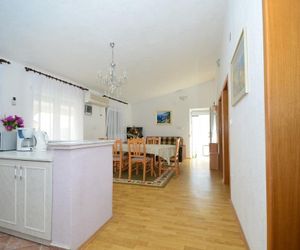 Apartment Vinceljak Vir Croatia