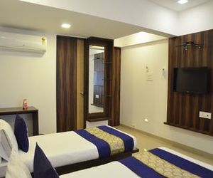 OYO 7673 The Ark Apartment Hotel Hinjewadi India