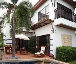 VIP Chain Resort Pool Villa Ban Phe Thailand