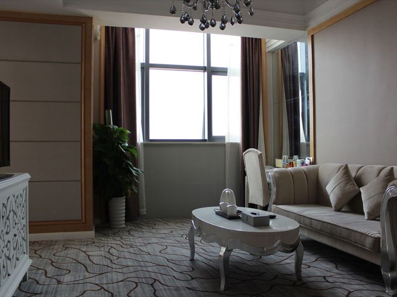 Hotel Photo 9