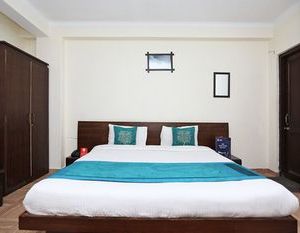OYO 3466 Home Stay Lorent Manor Cottage Nainital India