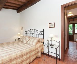 Traditional Farmhouse near Pistoia with Garden Santomato Italy