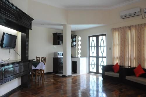 Hotel Photo 15
