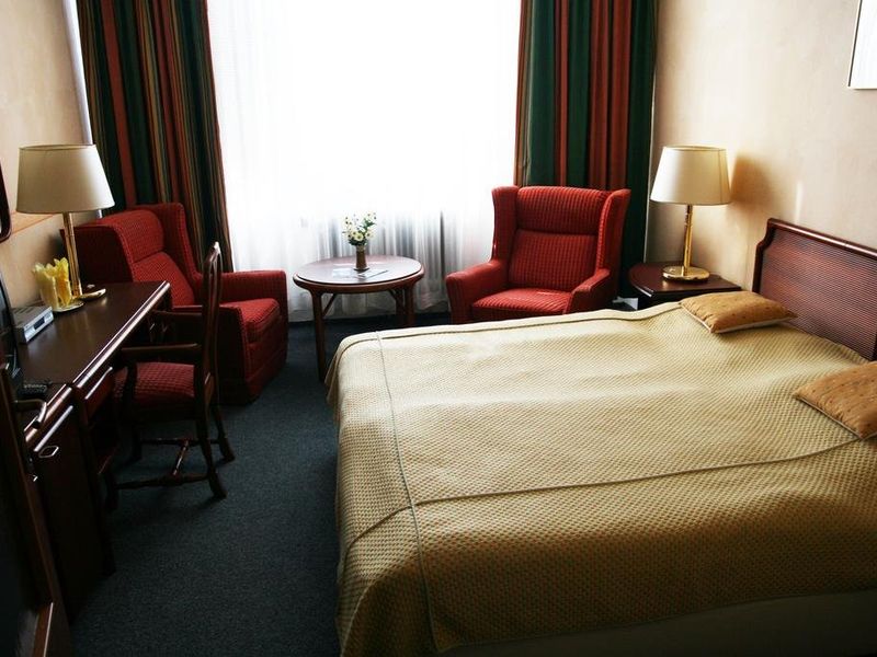 Hotel Photo 1
