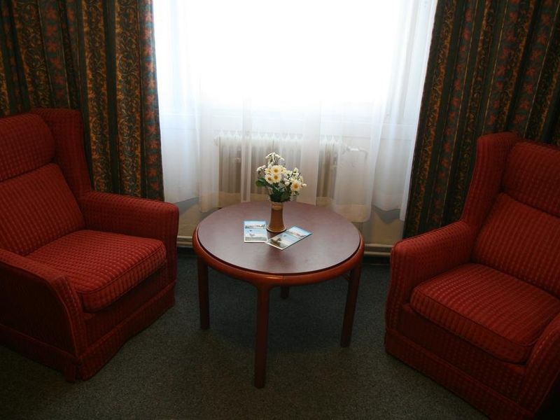 Hotel Photo 12