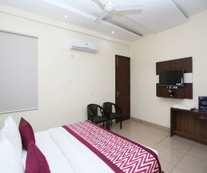 OYO 8205 Hotel Petals Inn Ghaziabad India