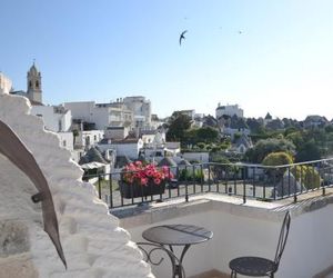 Terrazza Sui Trulli Alberobello Italy