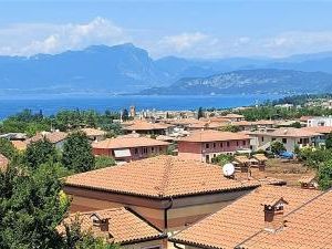 Al Glicine Apartments Lazise Italy