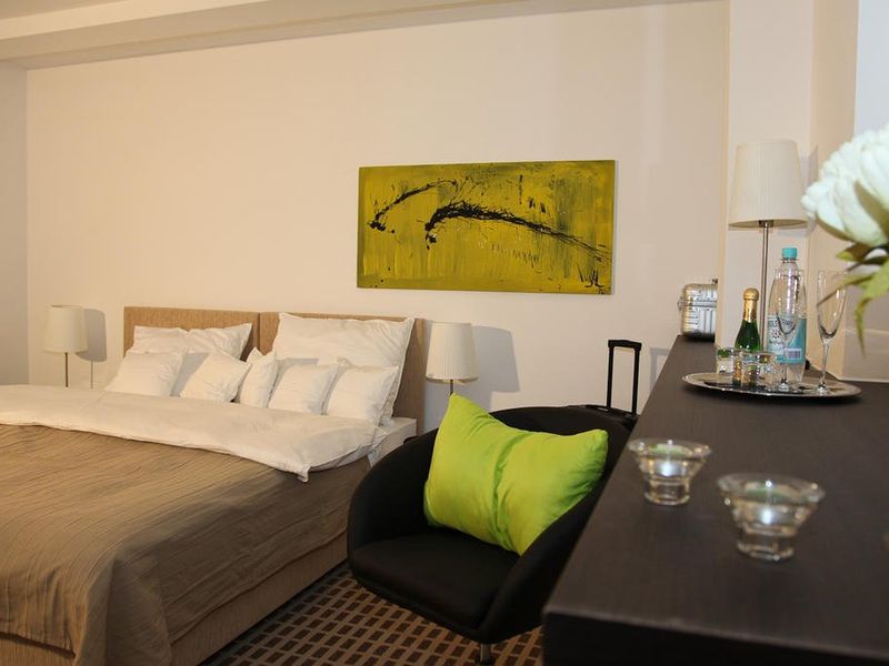 Hotel Photo 3