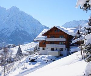 Gästehaus am Berg Mittelberg Austria