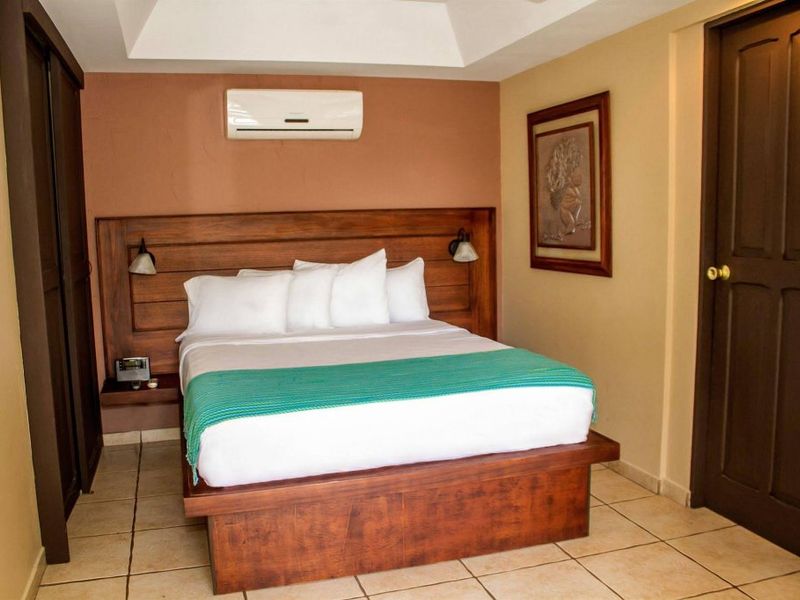 Hotel Photo 4