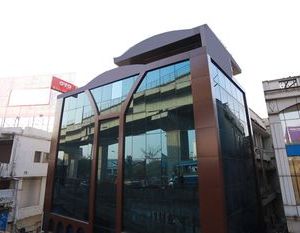 OYO 7771 ERN station Kochi India
