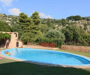 Vintage Mansion in Calabria with Swimming Pool Ricadi Italy