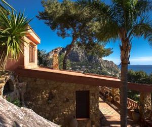 Sicily in Villas - Casa Panoramica Mongerbino Santa Flavia Italy