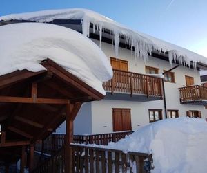 Apartment La Gleisa 3 Sestriere Italy