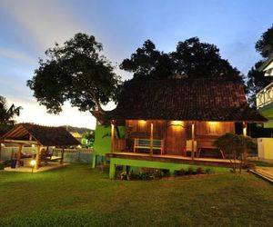 Kapitan Lodge Kampong Telok Malaysia