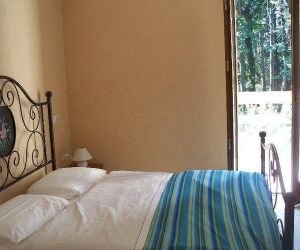 Spacious Cottage in Intra with Garden Verbania Italy