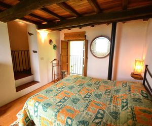 Sumptuous Cottage in Pescia with Jacuzzi Pescia Italy